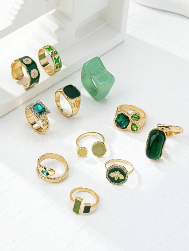 11 Pcs/Set Vintage Oversized Middle East Style Jewelry, Bee Resin Acrylic Rings In Mixed Sizes - Image 3