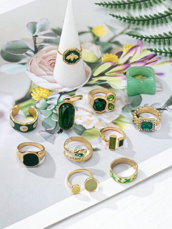 11 Pcs/Set Vintage Oversized Middle East Style Jewelry, Bee Resin Acrylic Rings In Mixed Sizes - Image 4