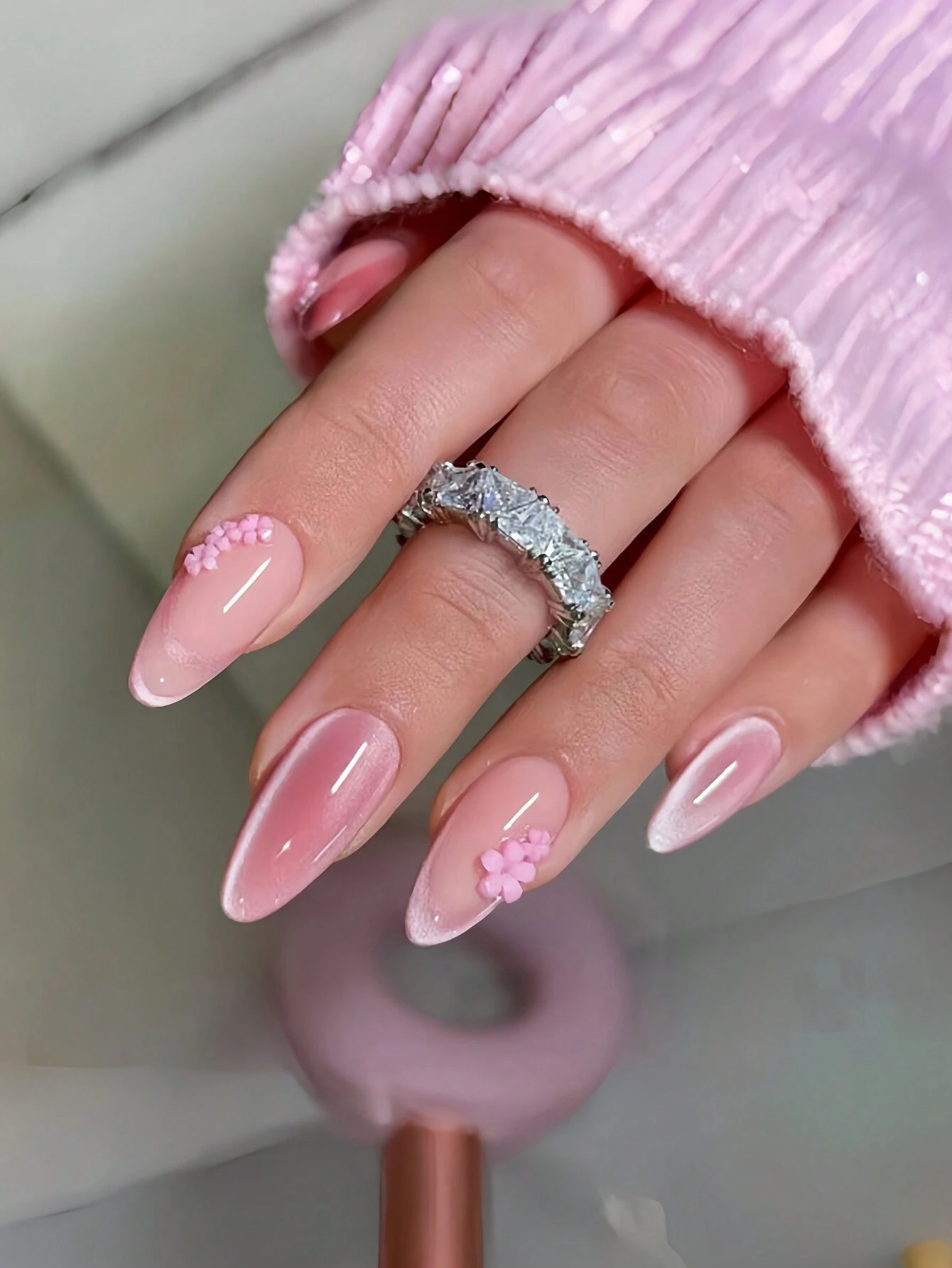 24pcs French Style Pink Cat Eye & Small Flower Design Artificial Nails With Rhinestones - Image 2