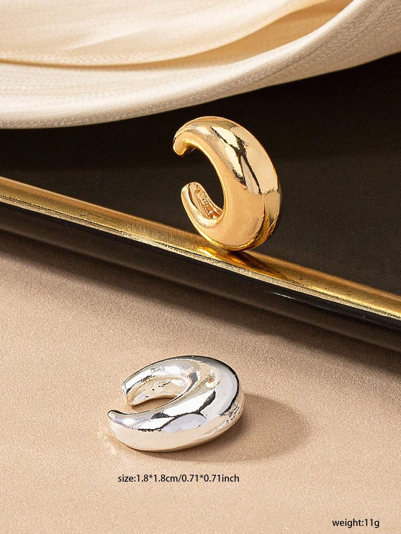 2 Pcs Golden Silver Color Minimal Ear Cuff Earrings Set for Women - Image 2