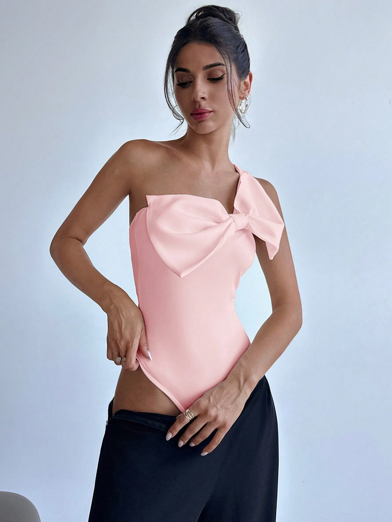 Firerie Women Solid Color Elegant Sleeveless Bodysuit With Bow Decor - Image 3