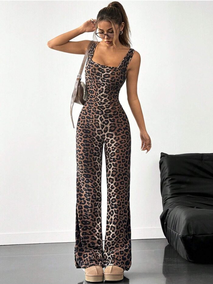 SHEIN EZwear Women's Summer Fashion Leopard Print Sleeveless Jumpsuit