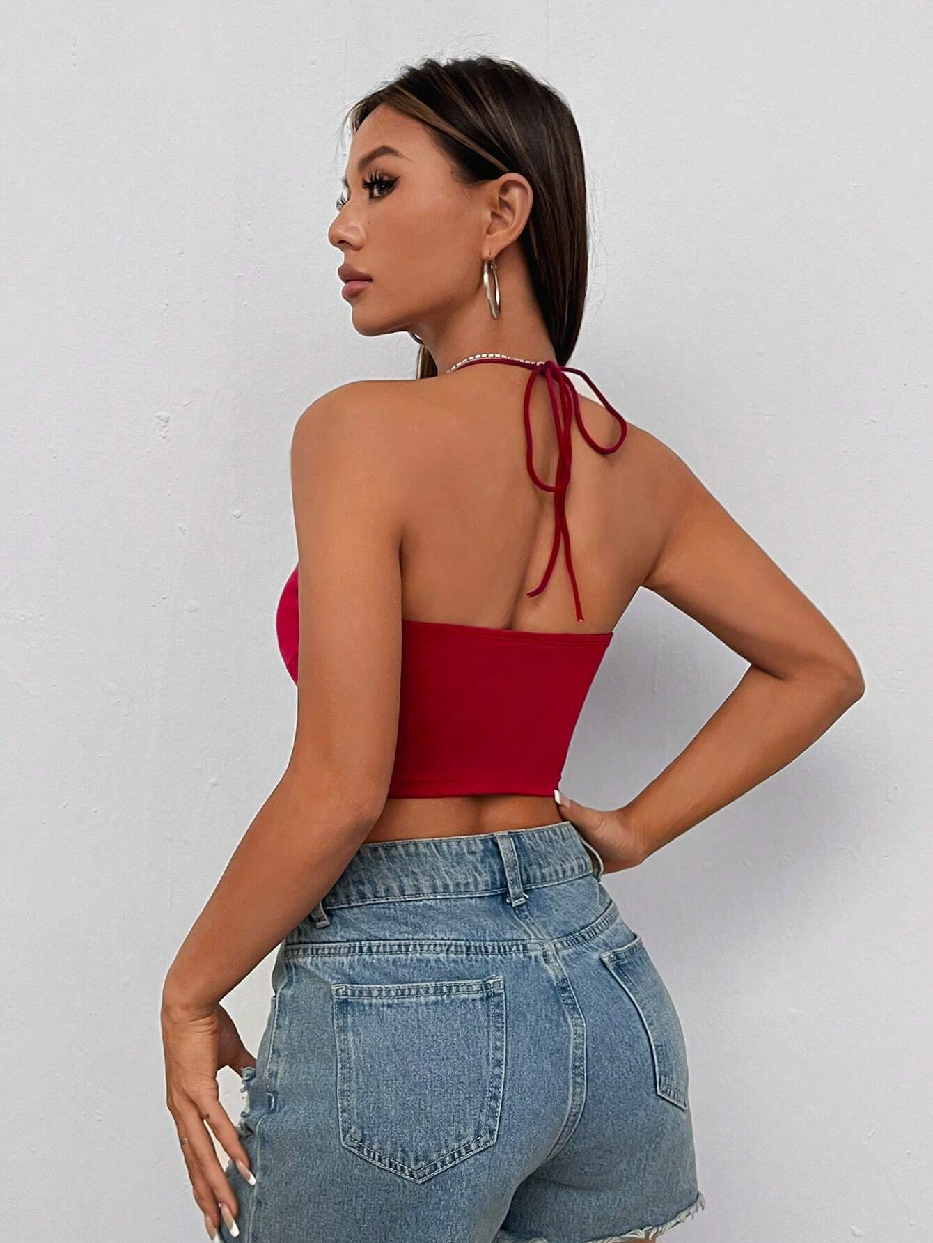 SHEIN PETITE Women's Solid 3D Flower Decoration Cross Tie Halter Neck Crop Cami Top - Image 3