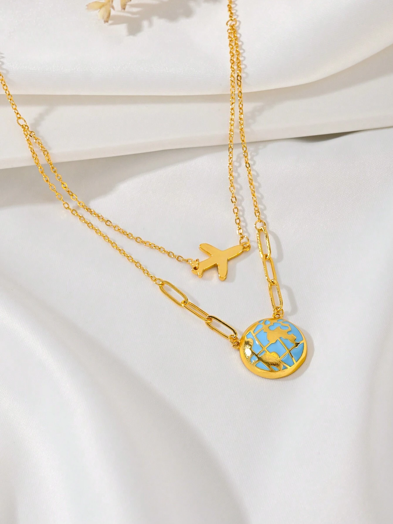 Double-Layer Stainless Steel Exquisite Earth And Aircraft Layered Necklace For Women - Image 5