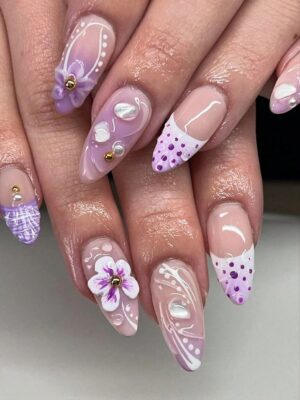 24pcs French Purple Fake Nails 3D Flowers Press On Nails Polka Dots Nails Art Short Almond Shape Press On Nails Manicure
