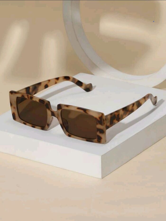 Unisex Retro Small Frame Rectangular Leopard Print Bohemian Plastic Sunglasses - Image 2