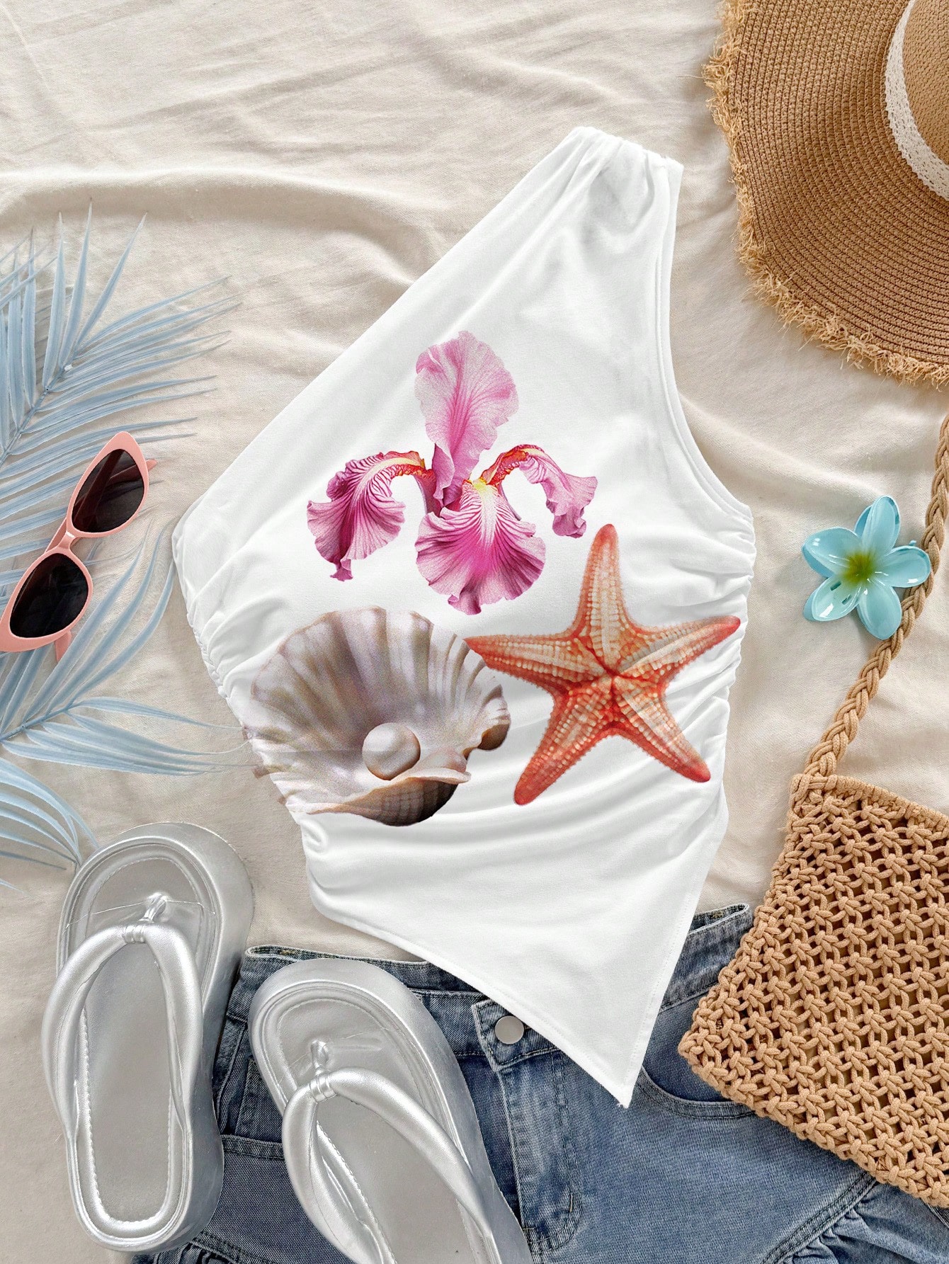 Soleia Women's Floral & Shell Starfish Print Slim Fit Crop Top