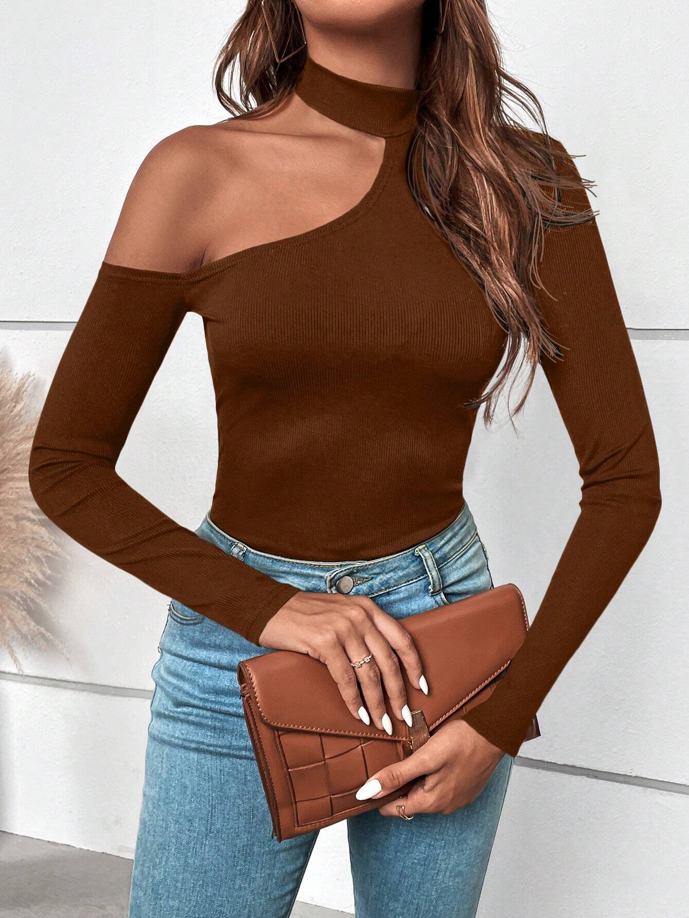 SHEIN Privé Asymmetric Neckline Solid Color T-shirt