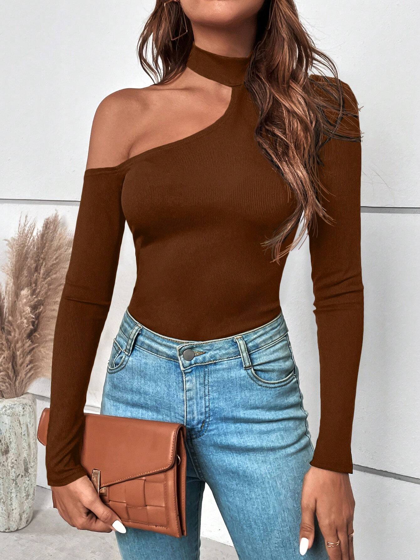 SHEIN Privé Asymmetric Neckline Solid Color T-shirt - Image 5