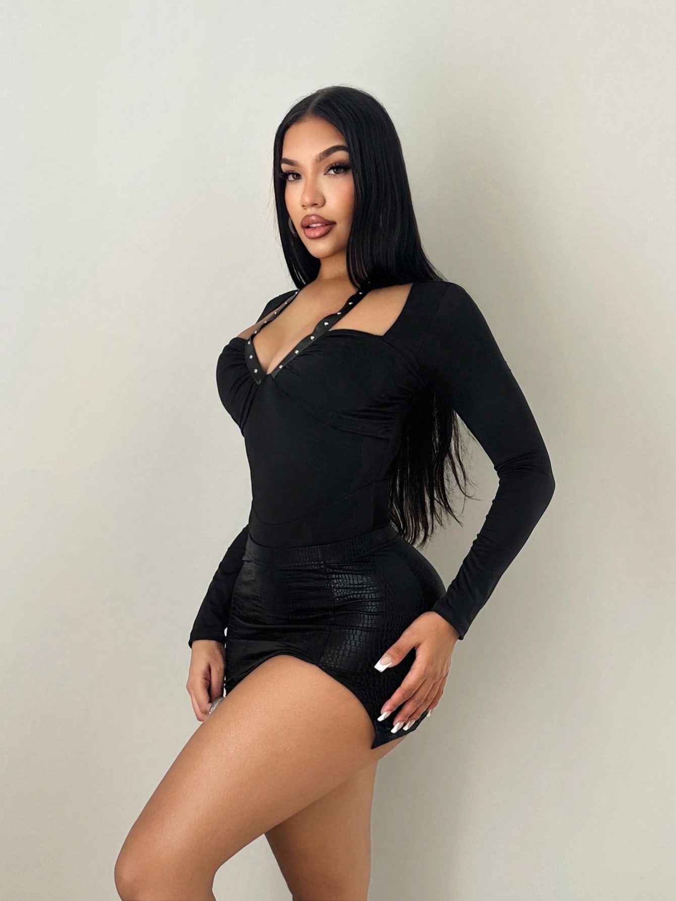 Sirith Women's Autumn/Winter Studded Knit Ruched Long Sleeve Bodysuit - Image 4