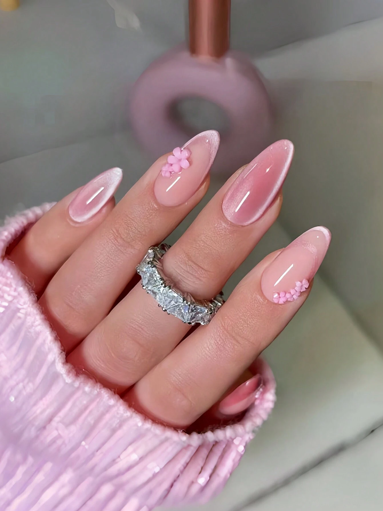 24pcs French Style Pink Cat Eye & Small Flower Design Artificial Nails With Rhinestones